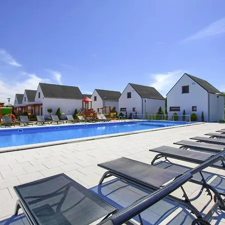 Nyaraló In Near Baltic Sea *